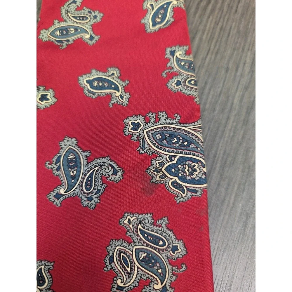 CHRISTIAN DIOR Monsieur Red Paisley Vintage Mens‎ 100% Silk Tie Made in USA
